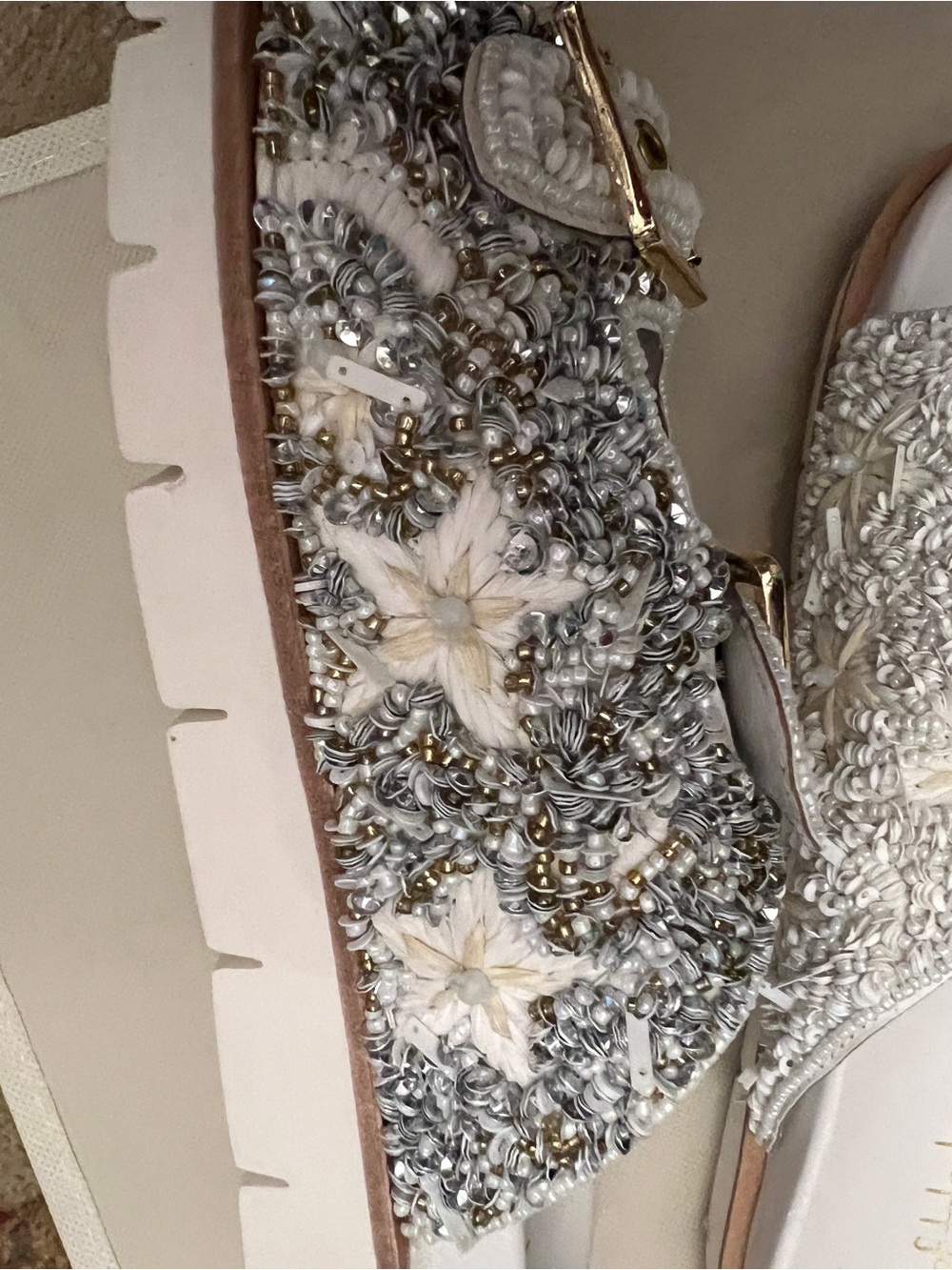 House of Harlow 1960 White Beaded Embellished Slide Sandals